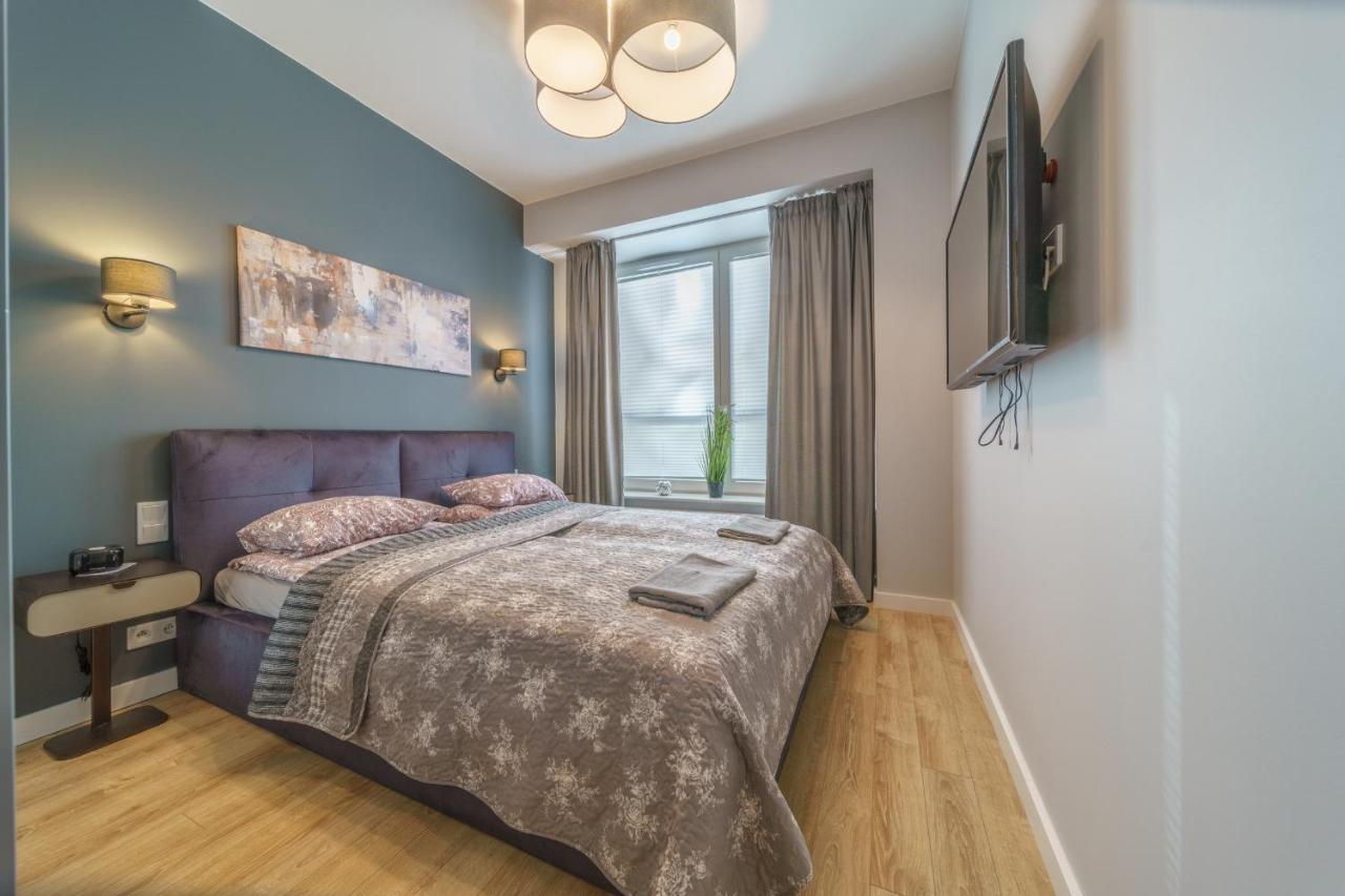 Bright And Charming- Golden Apartments- City Center&S18 วอร์ซอ ภายนอก รูปภาพ