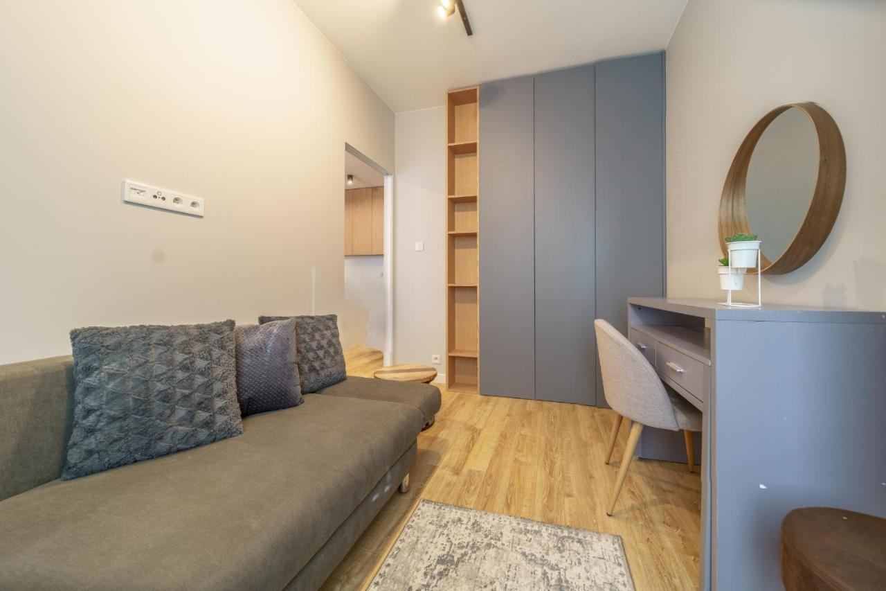 Bright And Charming- Golden Apartments- City Center&S18 วอร์ซอ ภายนอก รูปภาพ