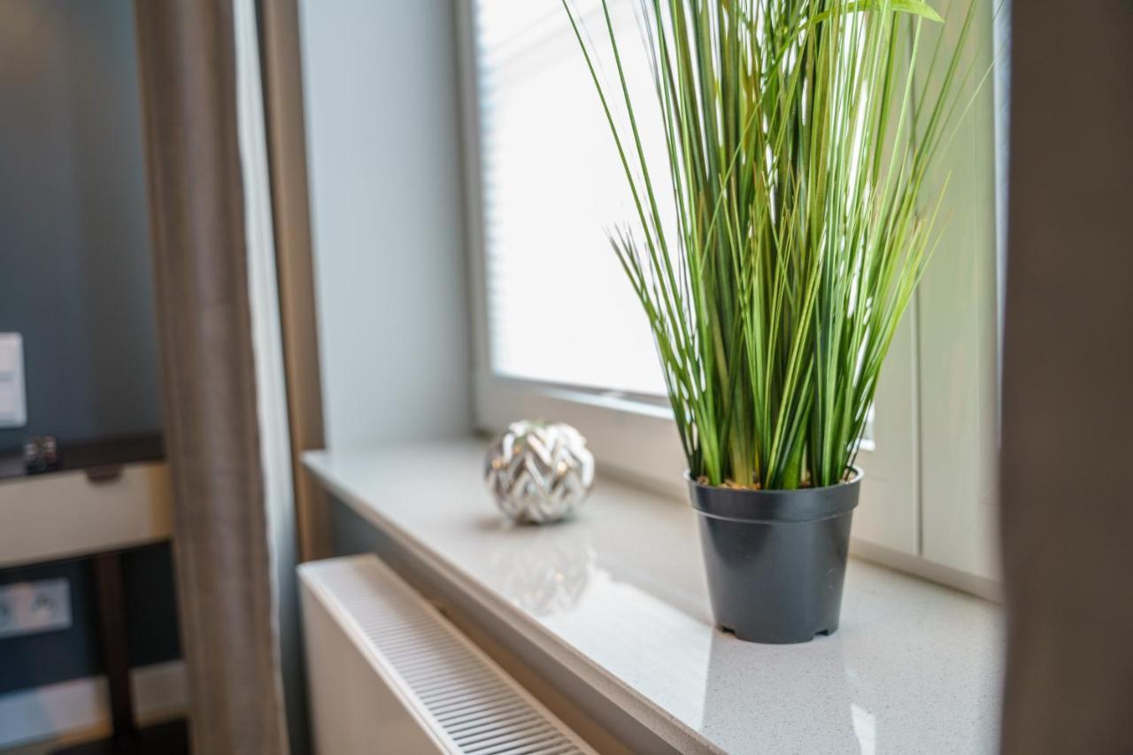Bright And Charming- Golden Apartments- City Center&S18 วอร์ซอ ภายนอก รูปภาพ