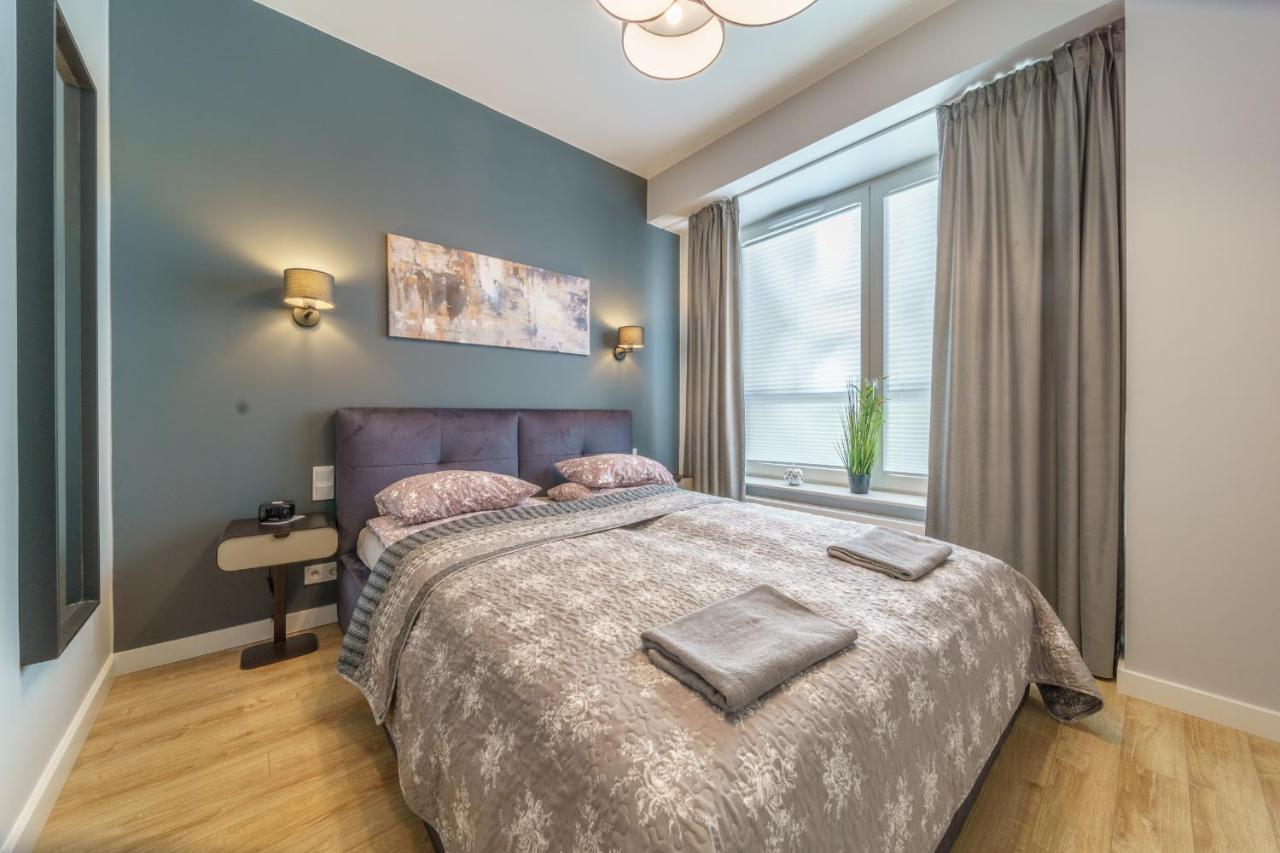 Bright And Charming- Golden Apartments- City Center&S18 วอร์ซอ ภายนอก รูปภาพ