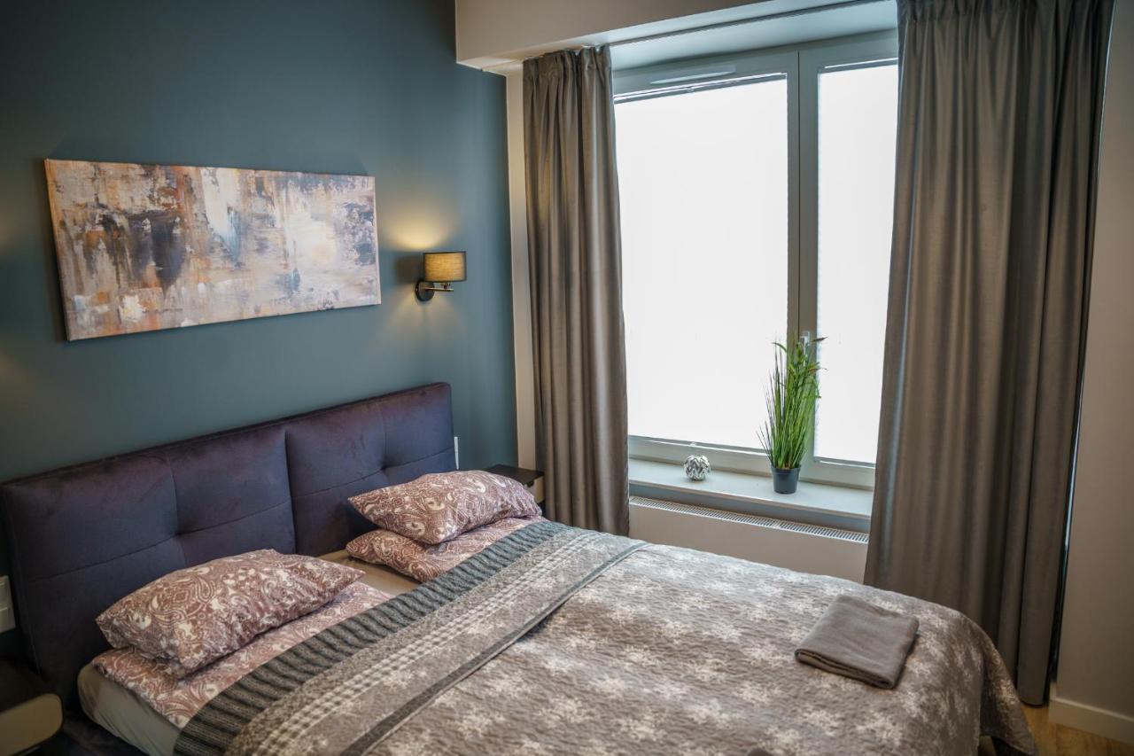 Bright And Charming- Golden Apartments- City Center&S18 วอร์ซอ ภายนอก รูปภาพ