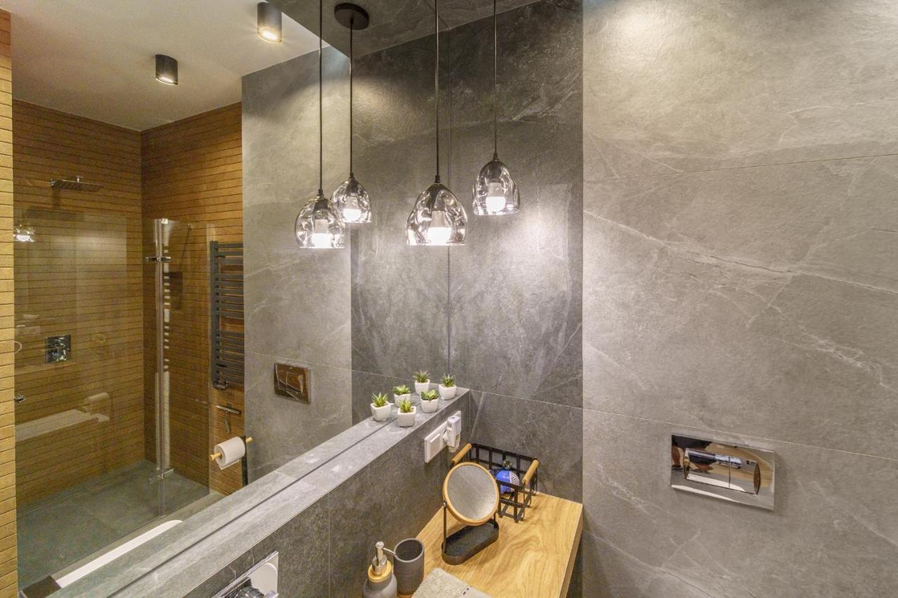 Bright And Charming- Golden Apartments- City Center&S18 วอร์ซอ ภายนอก รูปภาพ