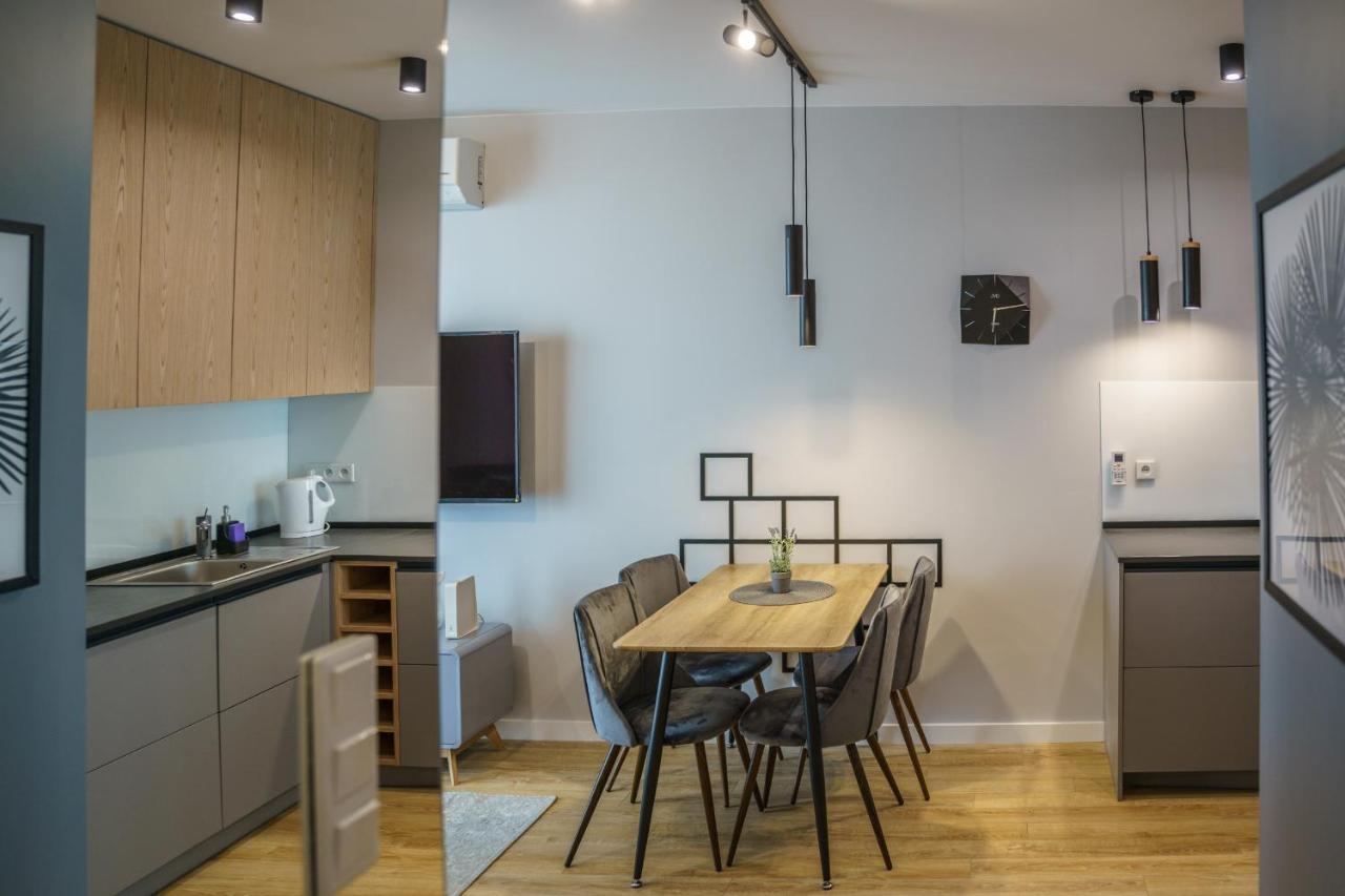 Bright And Charming- Golden Apartments- City Center&S18 วอร์ซอ ภายนอก รูปภาพ