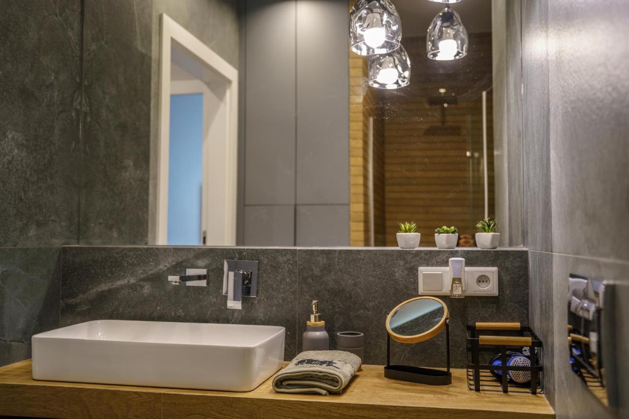 Bright And Charming- Golden Apartments- City Center&S18 วอร์ซอ ภายนอก รูปภาพ