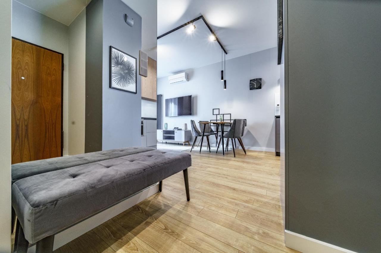 Bright And Charming- Golden Apartments- City Center&S18 วอร์ซอ ภายนอก รูปภาพ